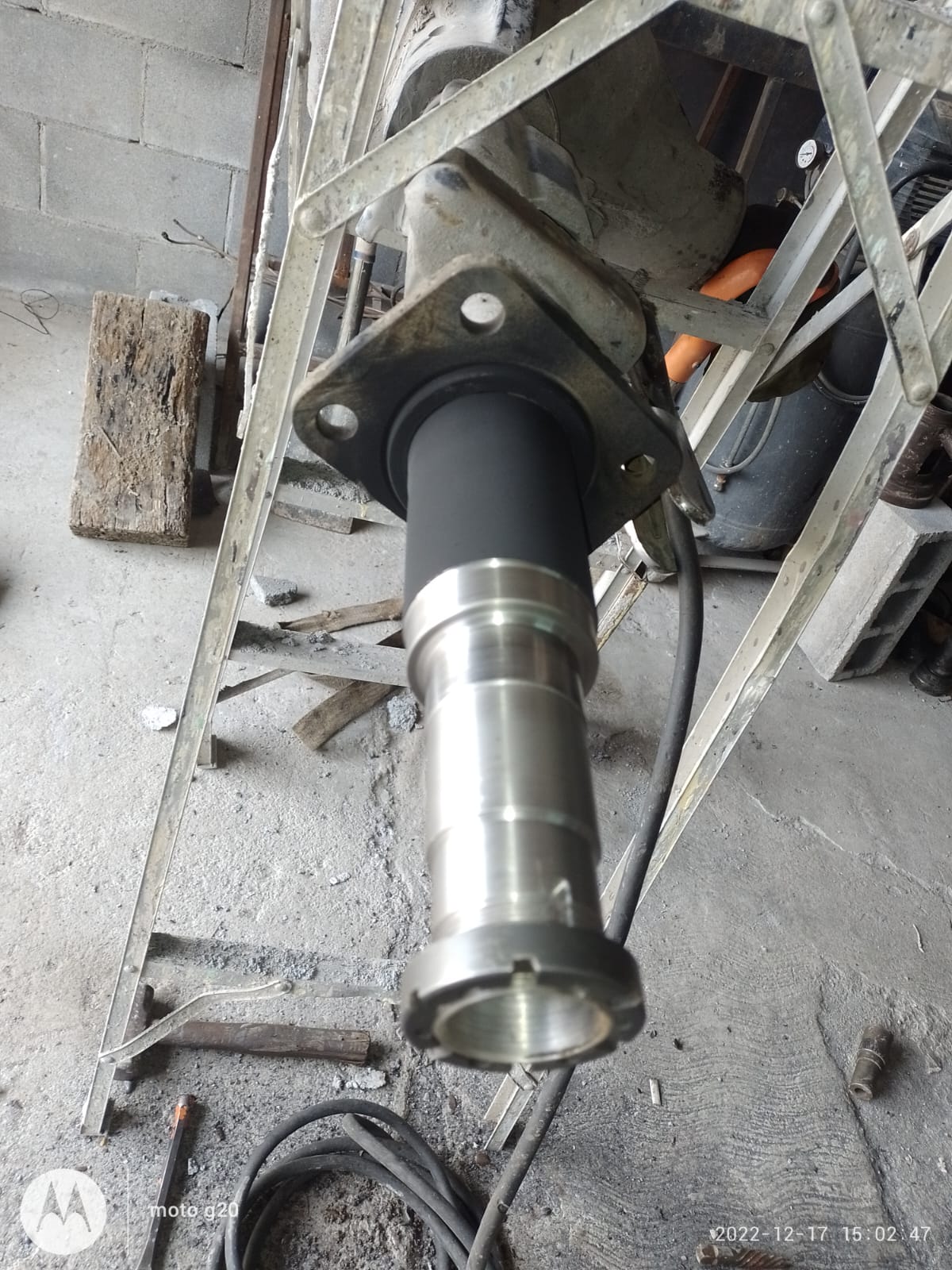 Espiga reparada montada en soporte
