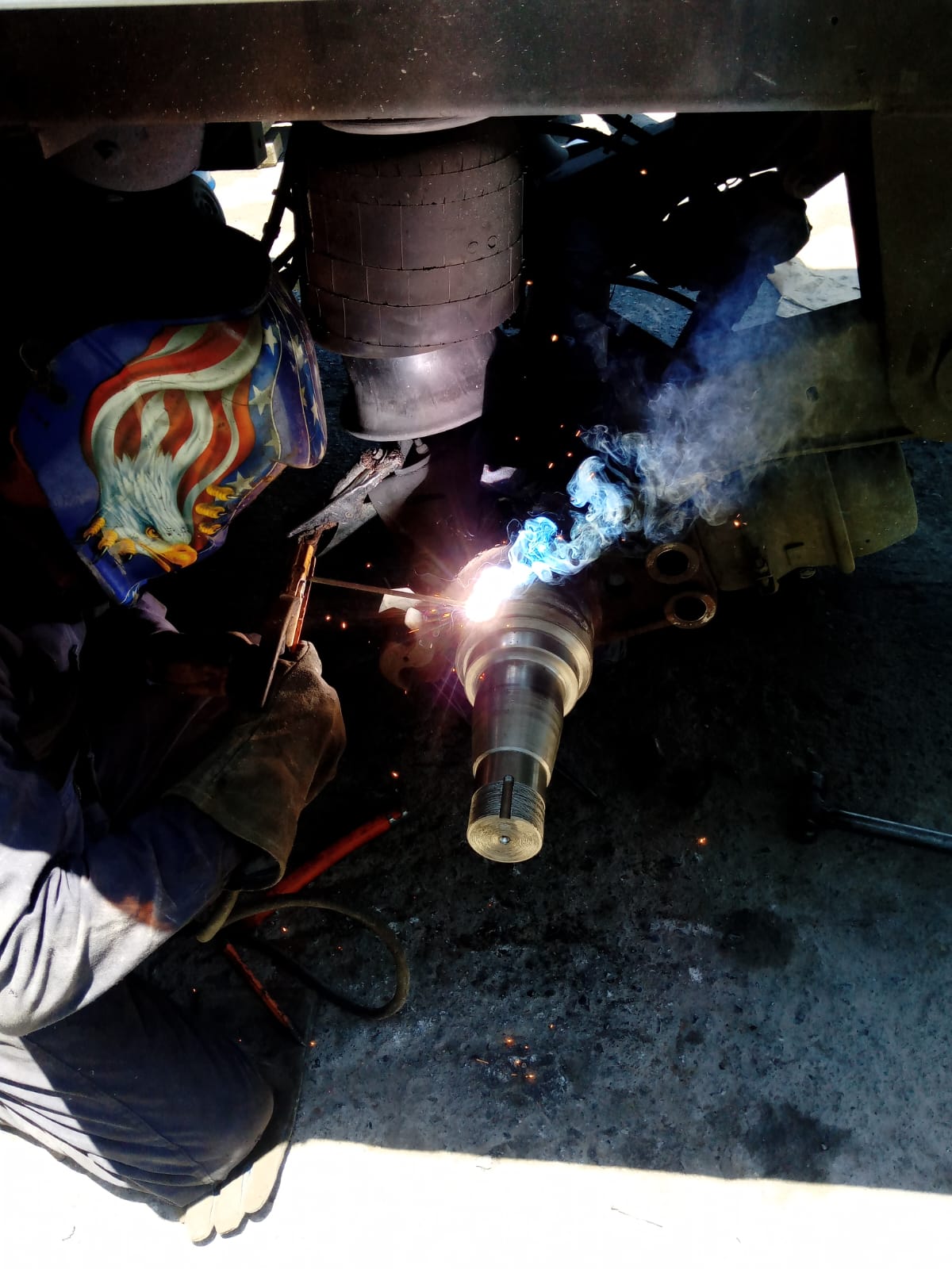Trabajando la espiga en la unidad, sin desmontar